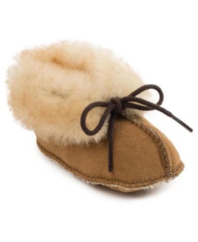 Minnetonka Baby Suede Sheepskin Booties