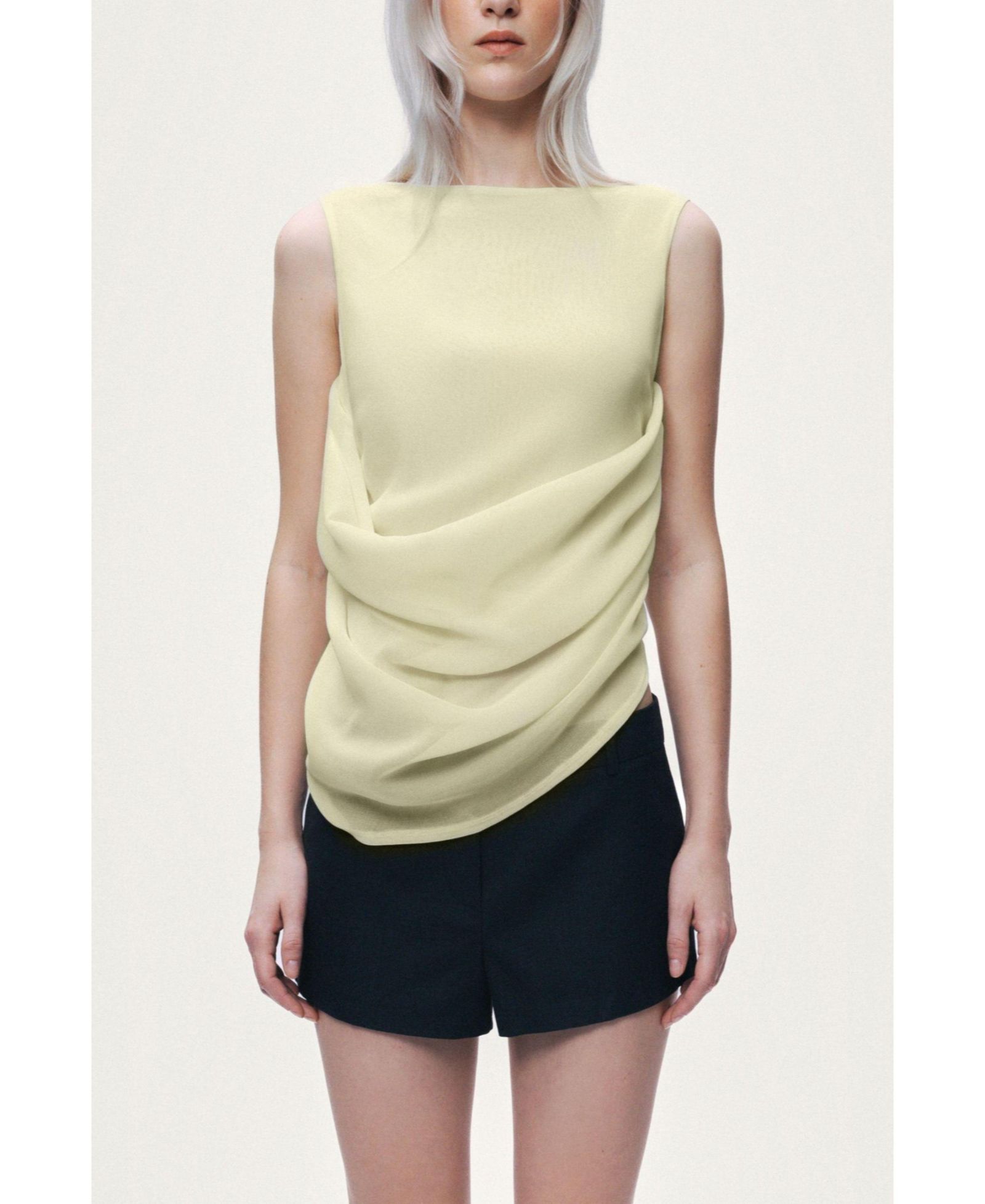 NOCTURNE Women's Draped Sleeveless Blouse