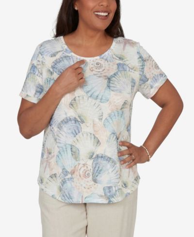 Alfred Dunner Petite Vintage Charm Seashells Embellished Solid T-Shirt