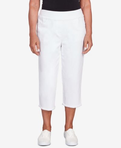 Женские джинсовые брюки-капри Alfred Dunner Classic Super Stretch с бахромой