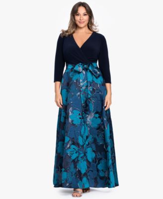 Betsy & Adam Plus Size V-Neck Gown
