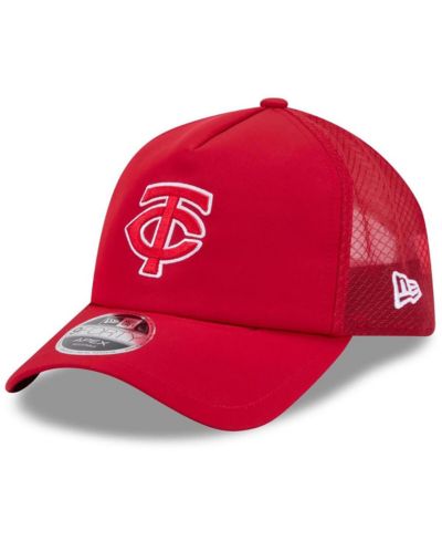 Мужская кепка New Era Minnesota Twins 2026 Batting Practice Apex 9FORTY Adjustable Trucker Hat, красная