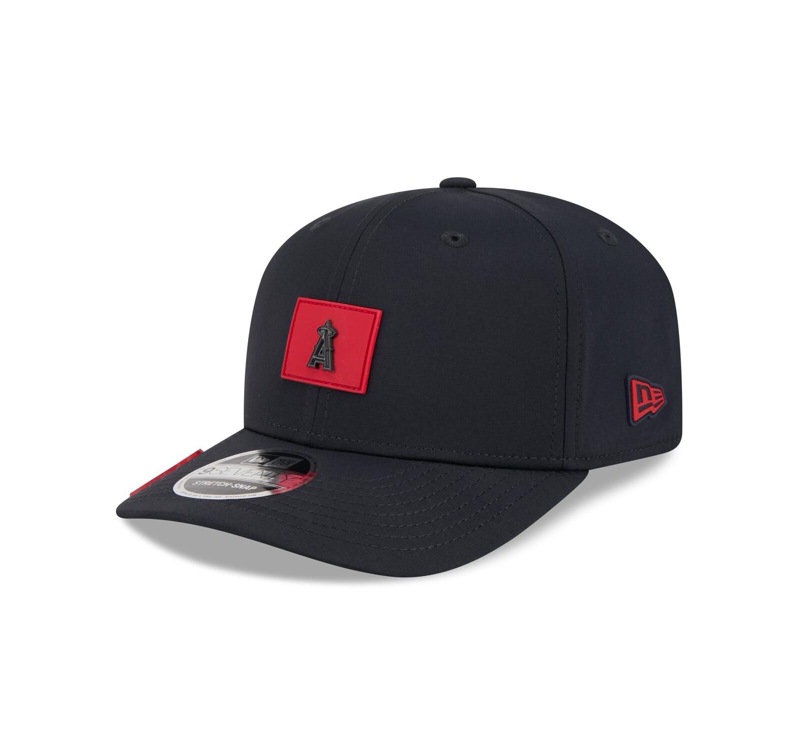 Мужская кепка New Era Navy Los Angeles Angels 2026 Clubhouse 9SEVENTY Adjustable