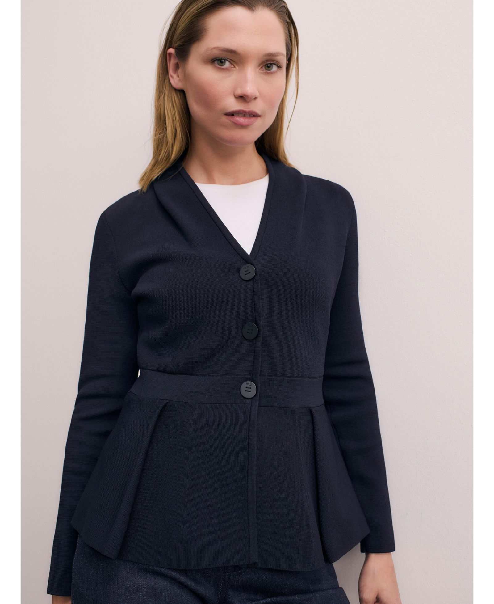 The Fold Women's Corato Sculpt Knit Jacket