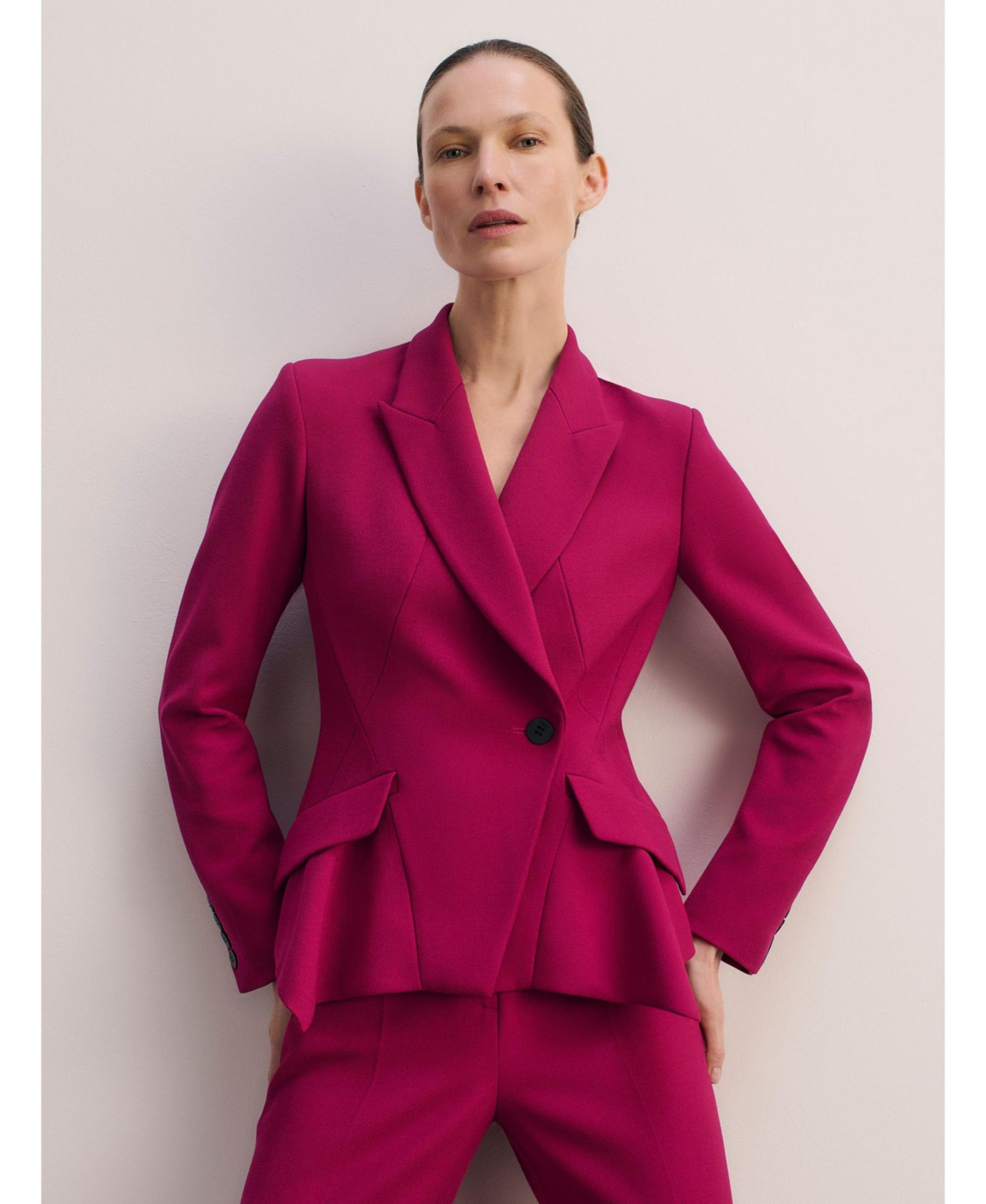 Женский блейзер The Fold Merida Sculpt Stretch Crepe