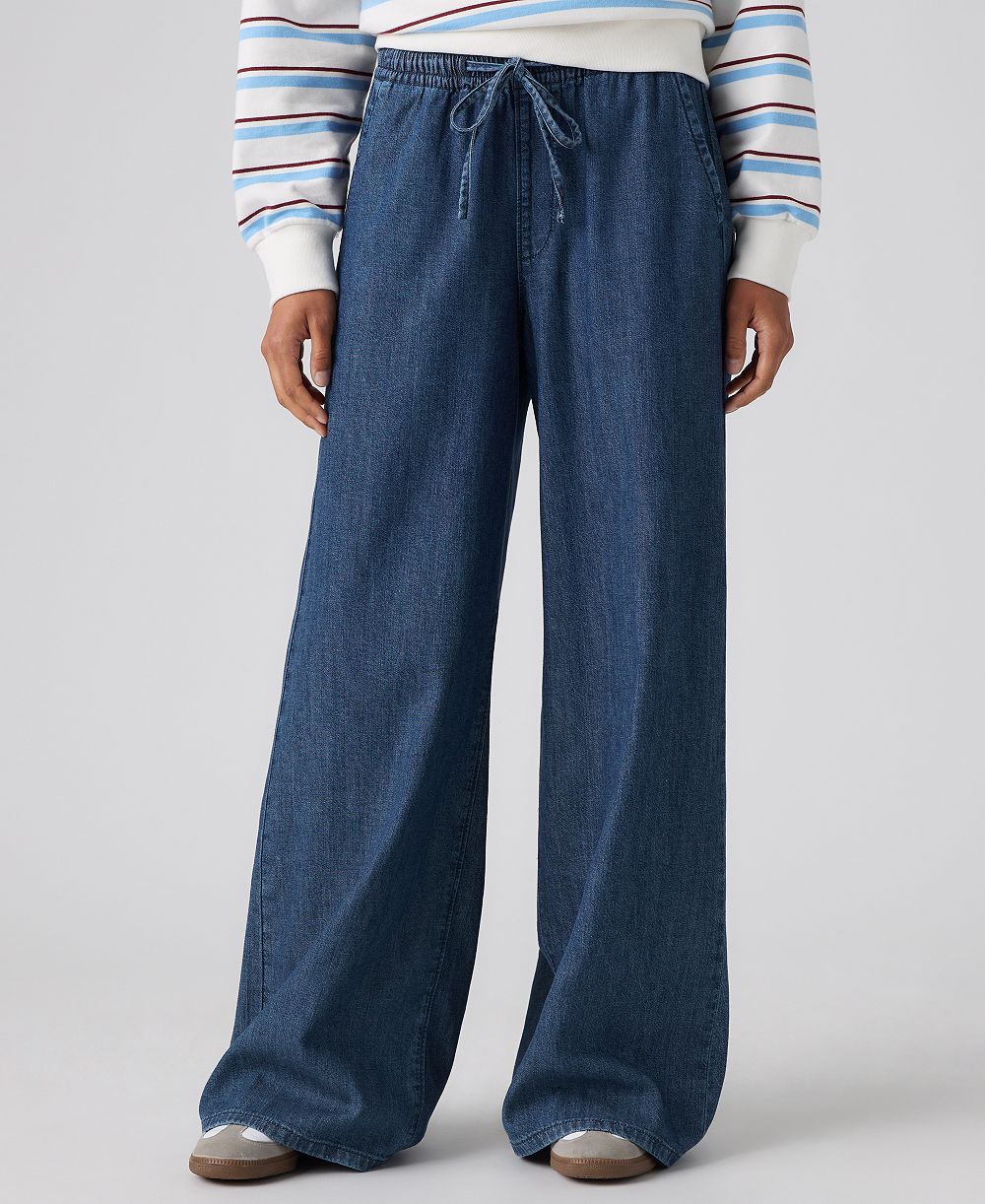 Levi's Women's Essential Wide-Leg Pants