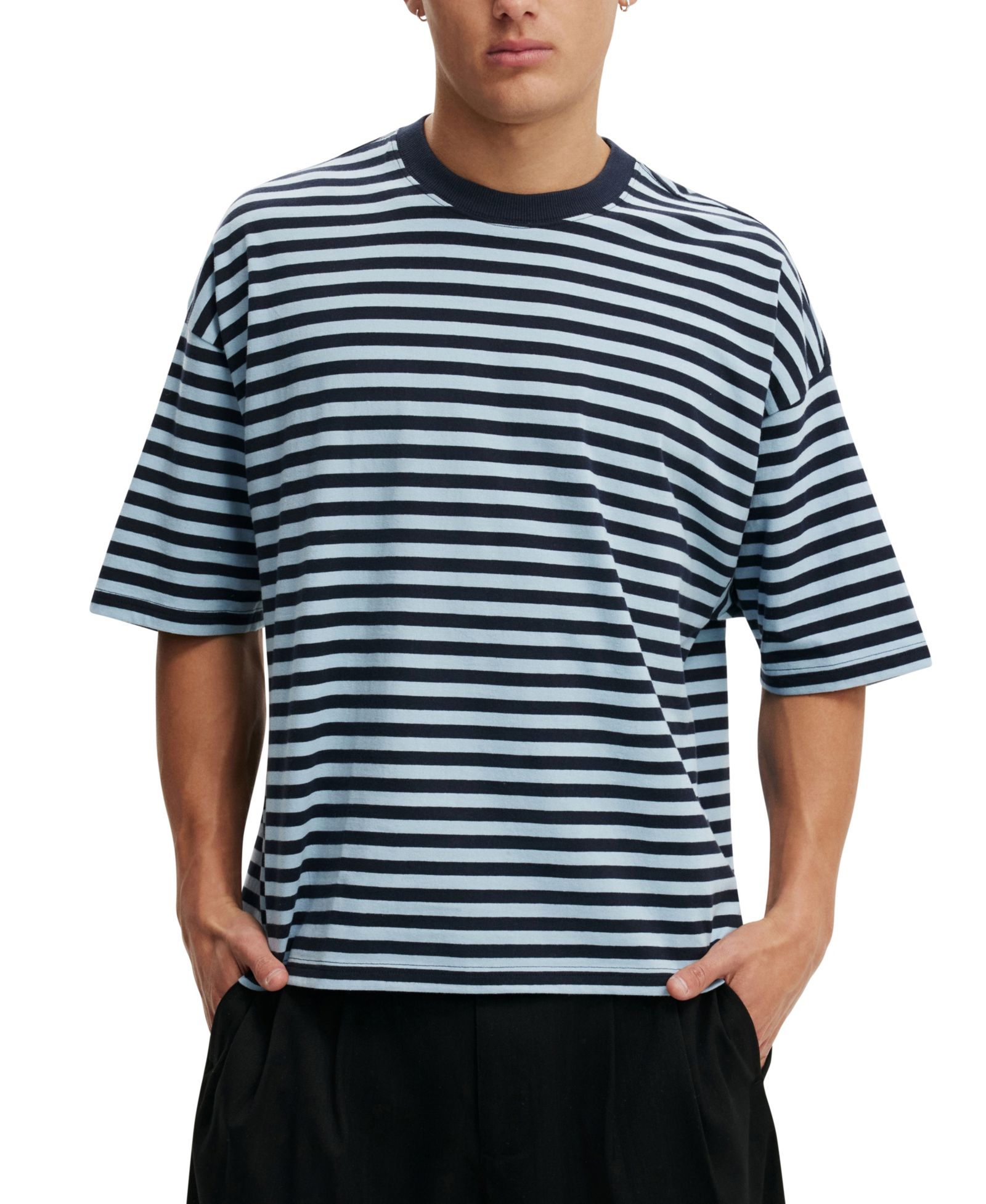 COTTON ON Men's Cropped Modern-Fit T-Shirt