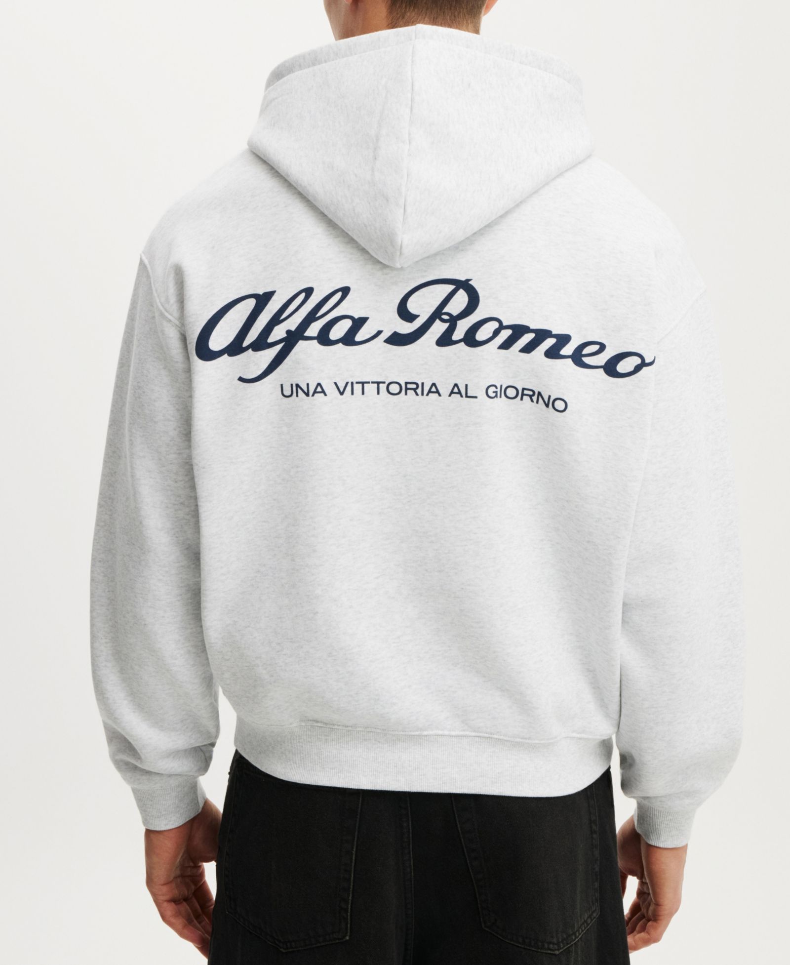 Мужское худи COTTON ON Modern Box-Fit Alfa Romeo