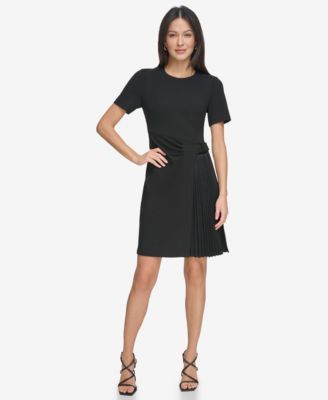 Женское платье DKNY с плиссировкой и коротким рукавом
