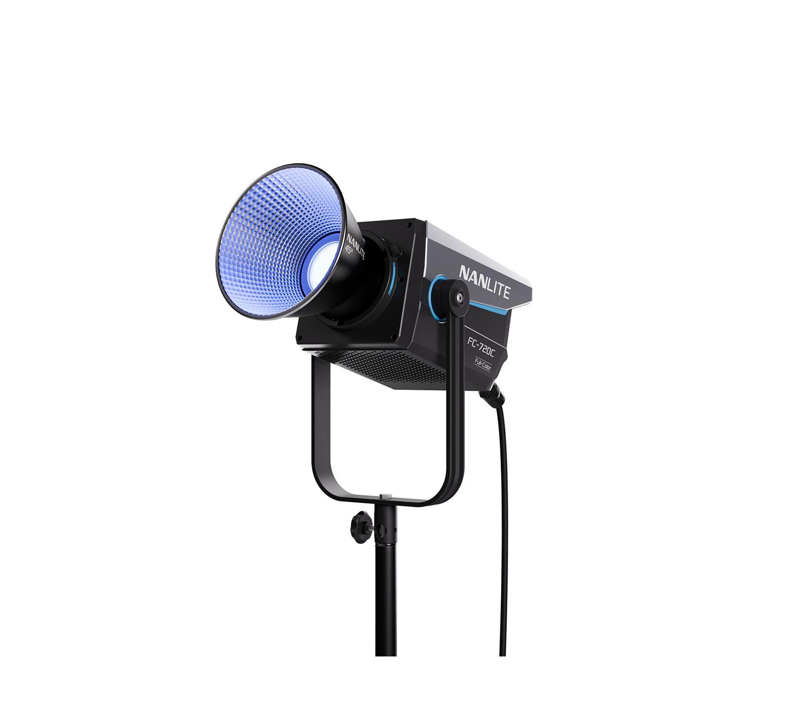 Nanlite FC-720 RGBW LED прожектор