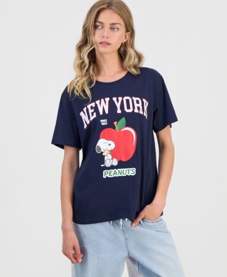 Peanuts Juniors' New York Snoopy Graphic T-Shirt