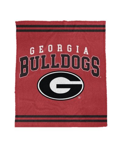 Pegasus Georgia Bulldogs 60" x 70" Cozy Plush Knit Blanket