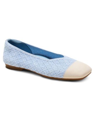 Baby blue/apricot metallic c-quilt