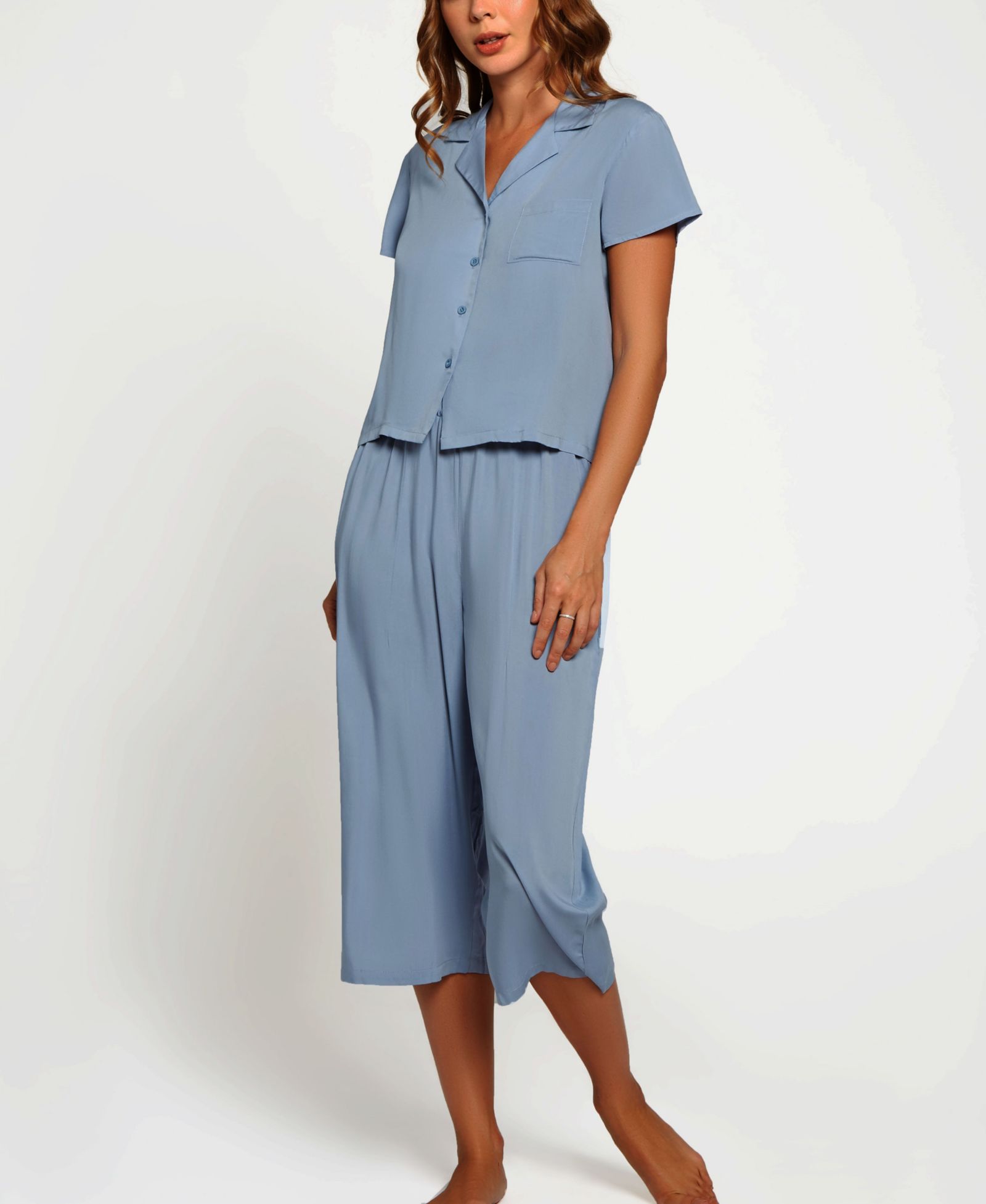 iCollection Women's Soft Rayon Top and Wide-Leg Capri Pants Pajama Set