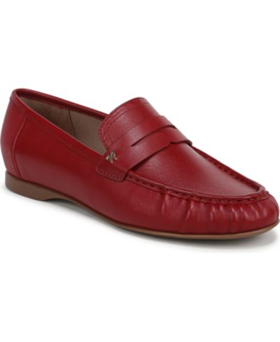 Hearts Flame Red Leather