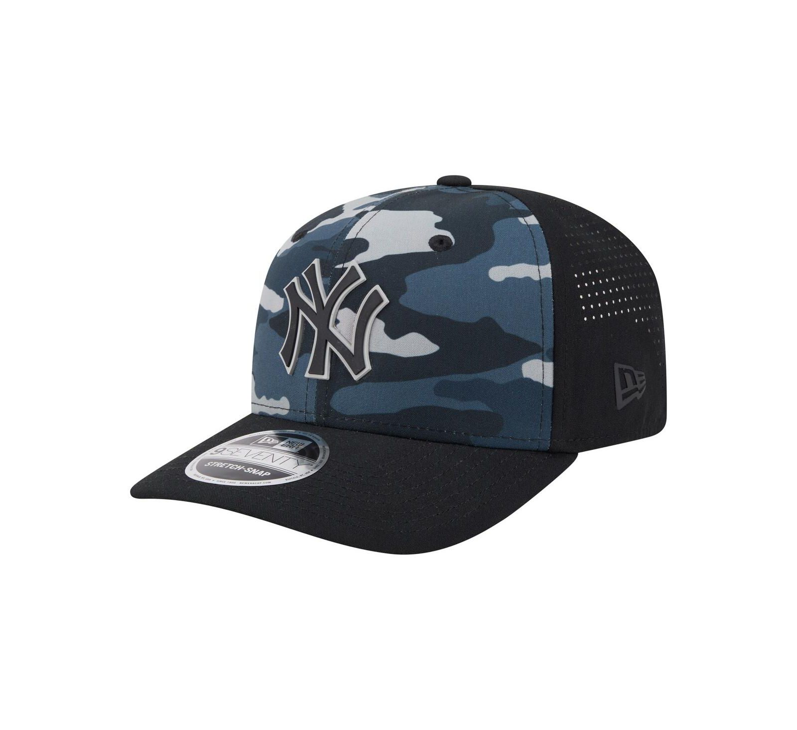 New Era Men's Black New York Yankees Tonal Camo 9SEVENTY Stretch-Snap Hat