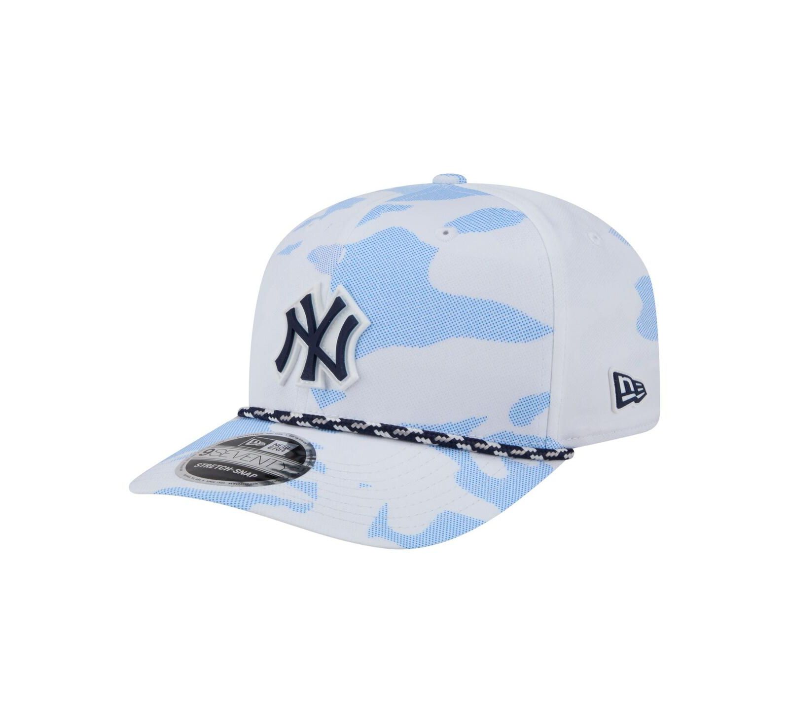 New Era Men's White New York Yankees Camo Rope 9SEVENTY Adjustable Hat