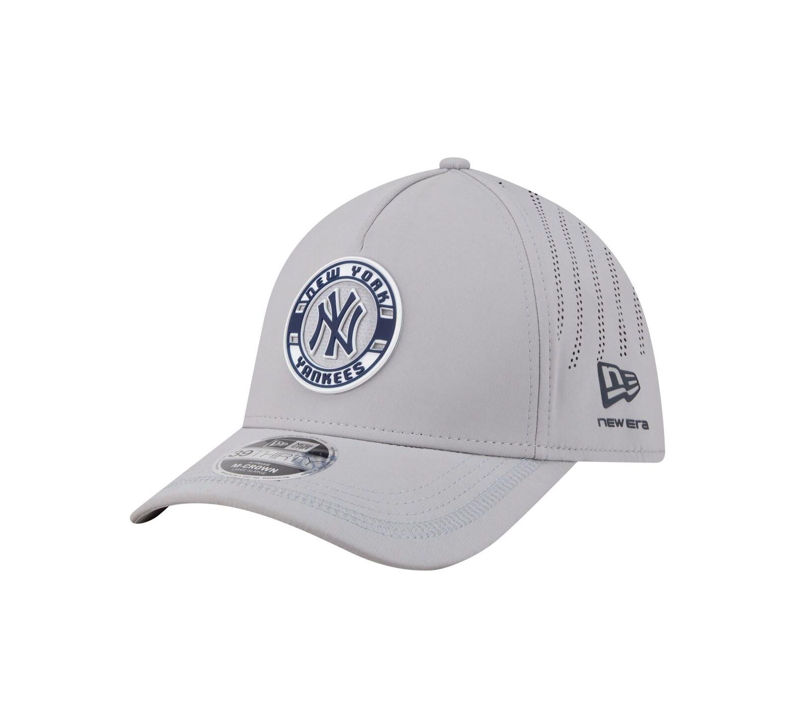 New Era Men's Gray New York Yankees Patch 39THIRTY A-Frame M-Crown Perforated Flex Hat