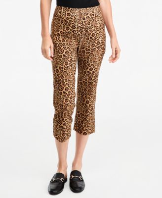 JM Collection Women's Leopard Rivet High-Waisted Pull-On Capris, Macy's Exclusive