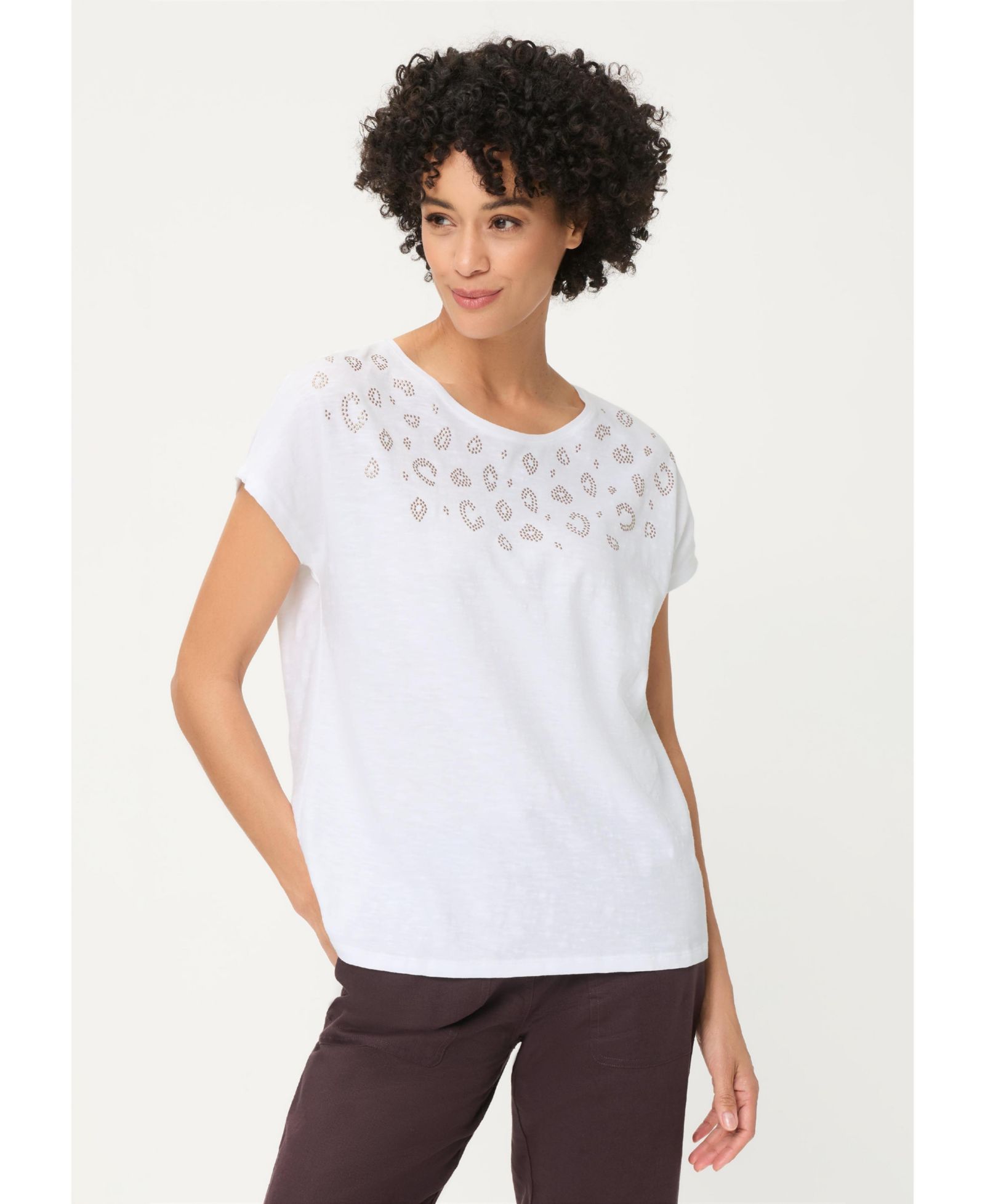 Женская футболка Olsen Embellished T-Shirt