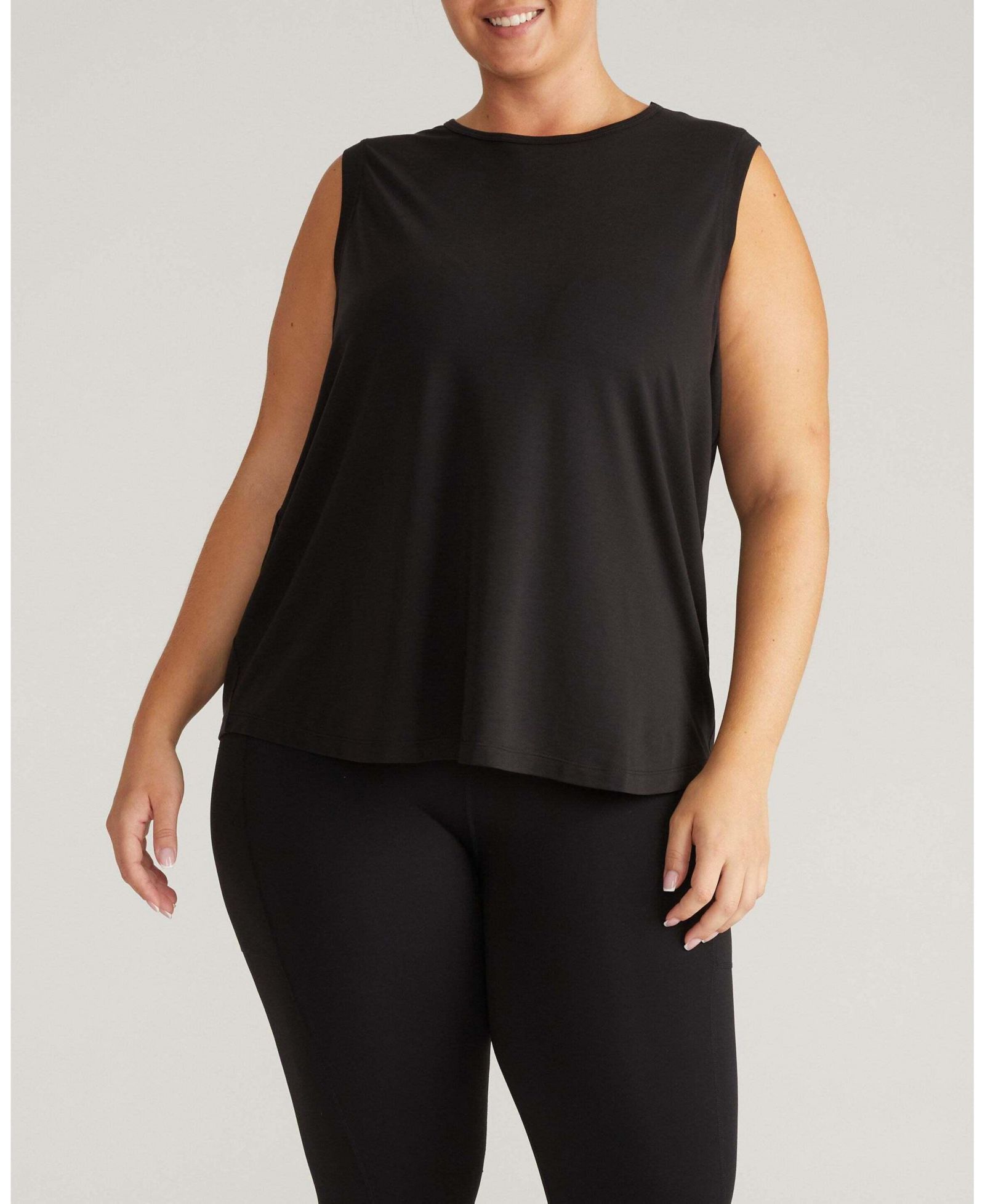 Женский топ Universal Standard Plus Size Mia Movement