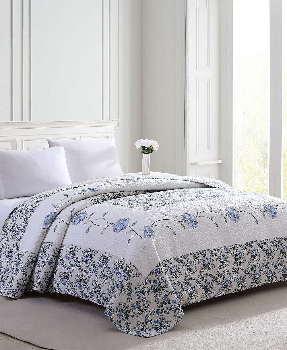 Покрывало Beatrice Home Fashions Carnation Embroidered, Queen