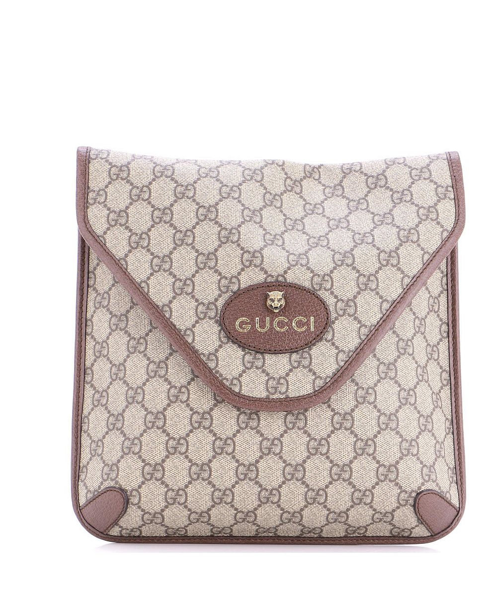 Б/у сумка-мессенджер Gucci Medium Neo Vintage Envelope из лакированной ткани GG