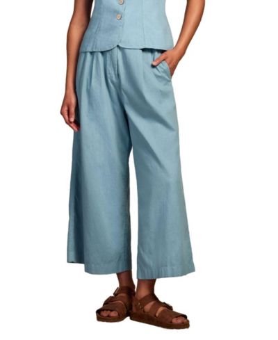 Celtic & Co. Women's Pleat Front Crop Pants