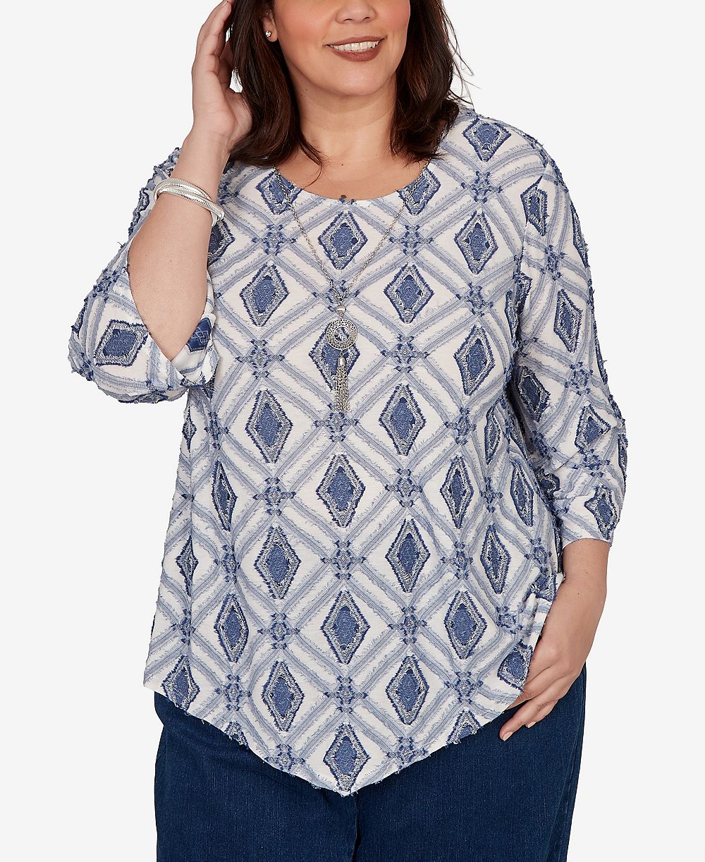 Alfred Dunner Plus Size Diamond Textured Top with Necklace