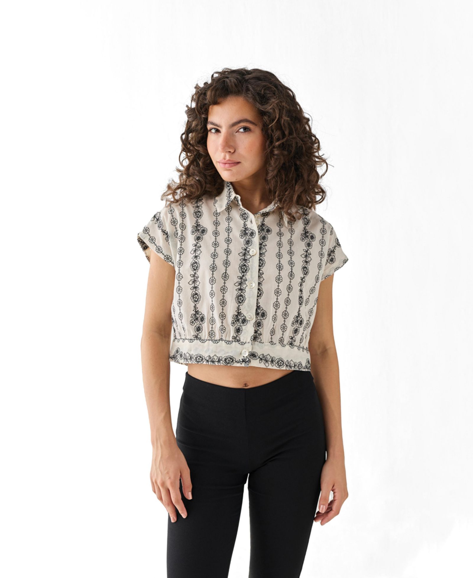 Reistor Women's Oversized Crop Shirt