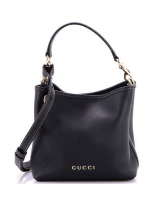 Б/у маленькая сумка-ведро Gucci Small Emblem Bucket Bag из кожи