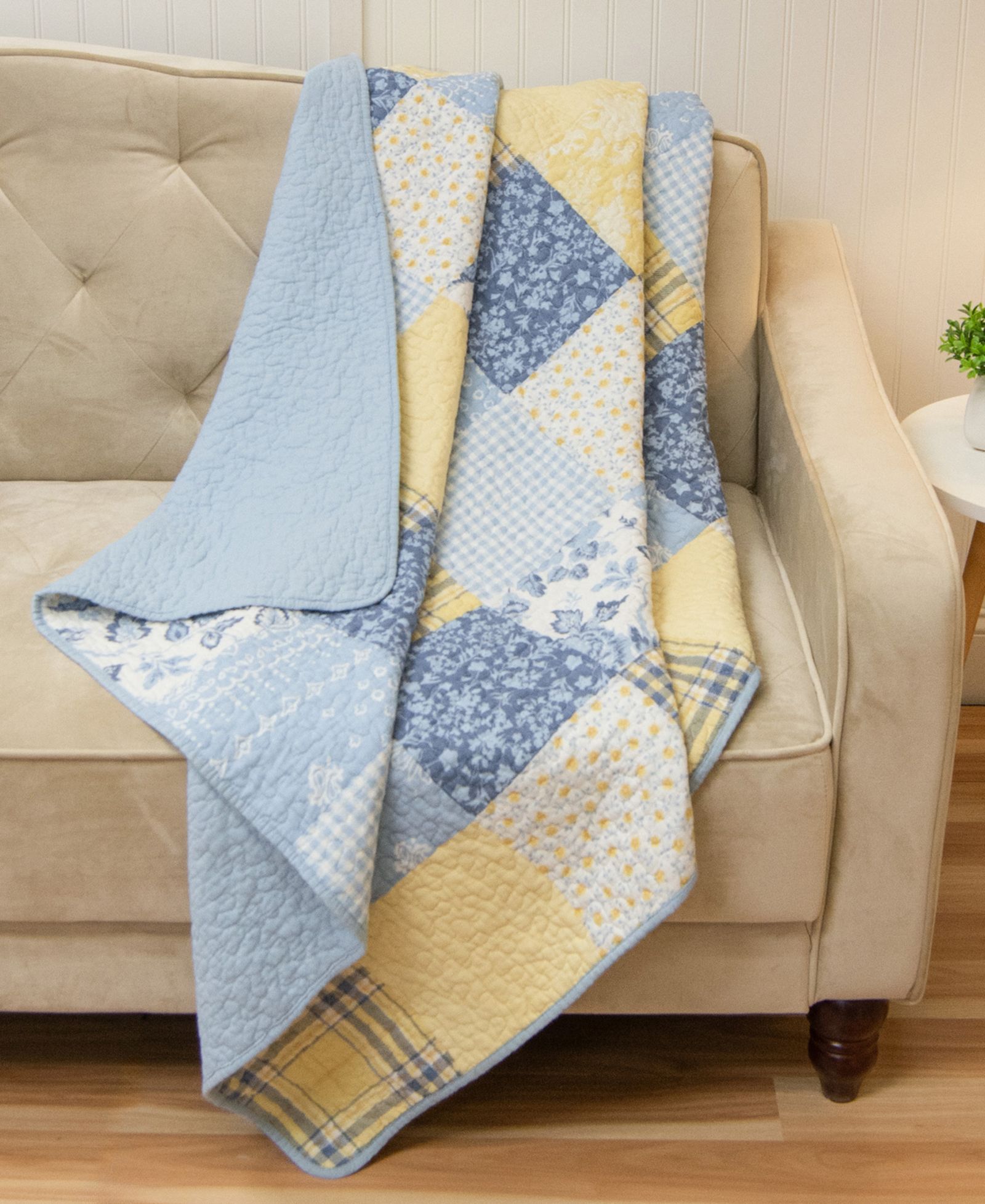 Donna Sharp Spring Flowers Reversible Cotton Throw, 50" x 60"