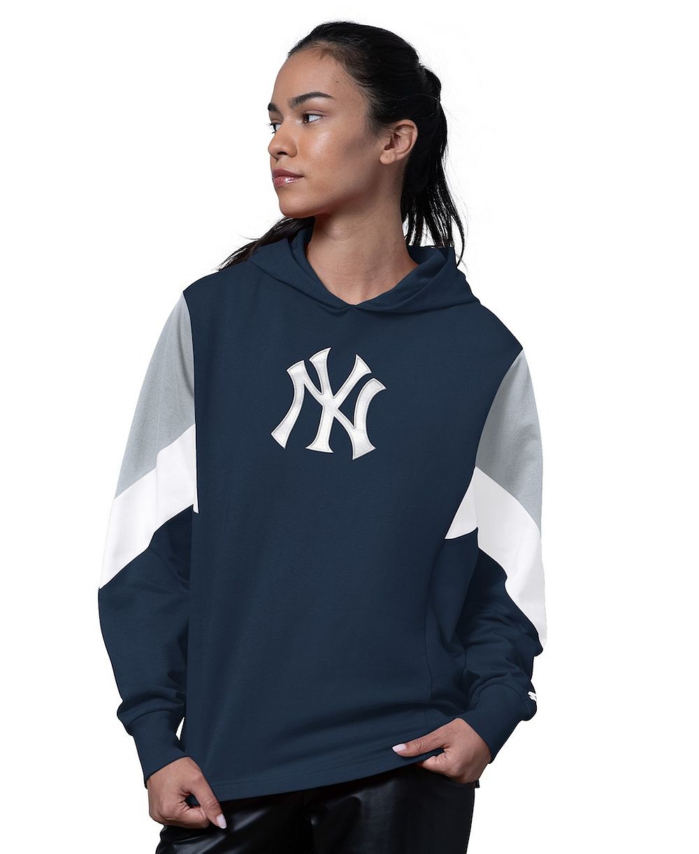 Starter Women's Navy New York Yankees Scrimmage Pullover Hoodie