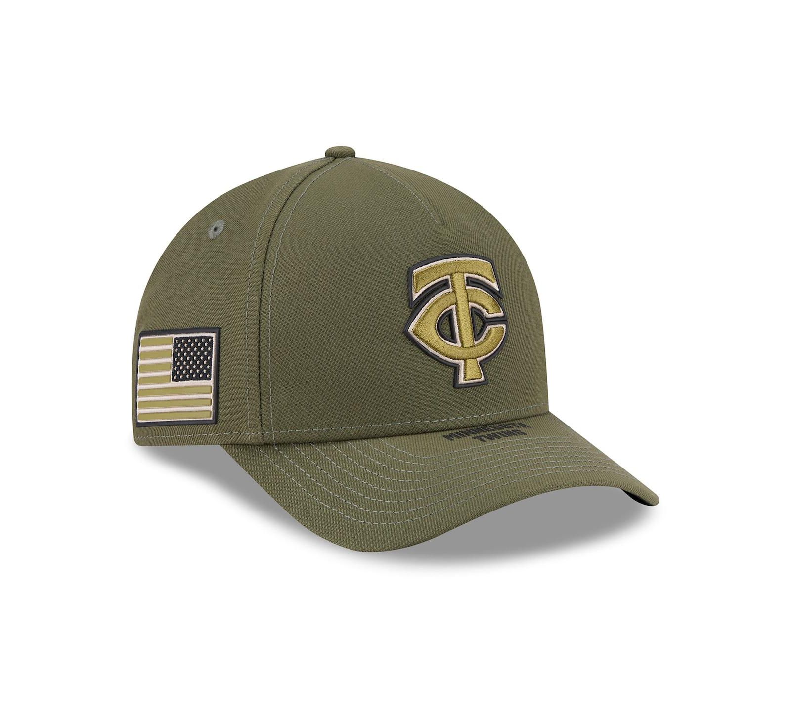 Регулируемая кепка New Era 9FORTY M-Crown Olive Minnesota Twins 2026 Armed Forces Day для мальчиков и девочек