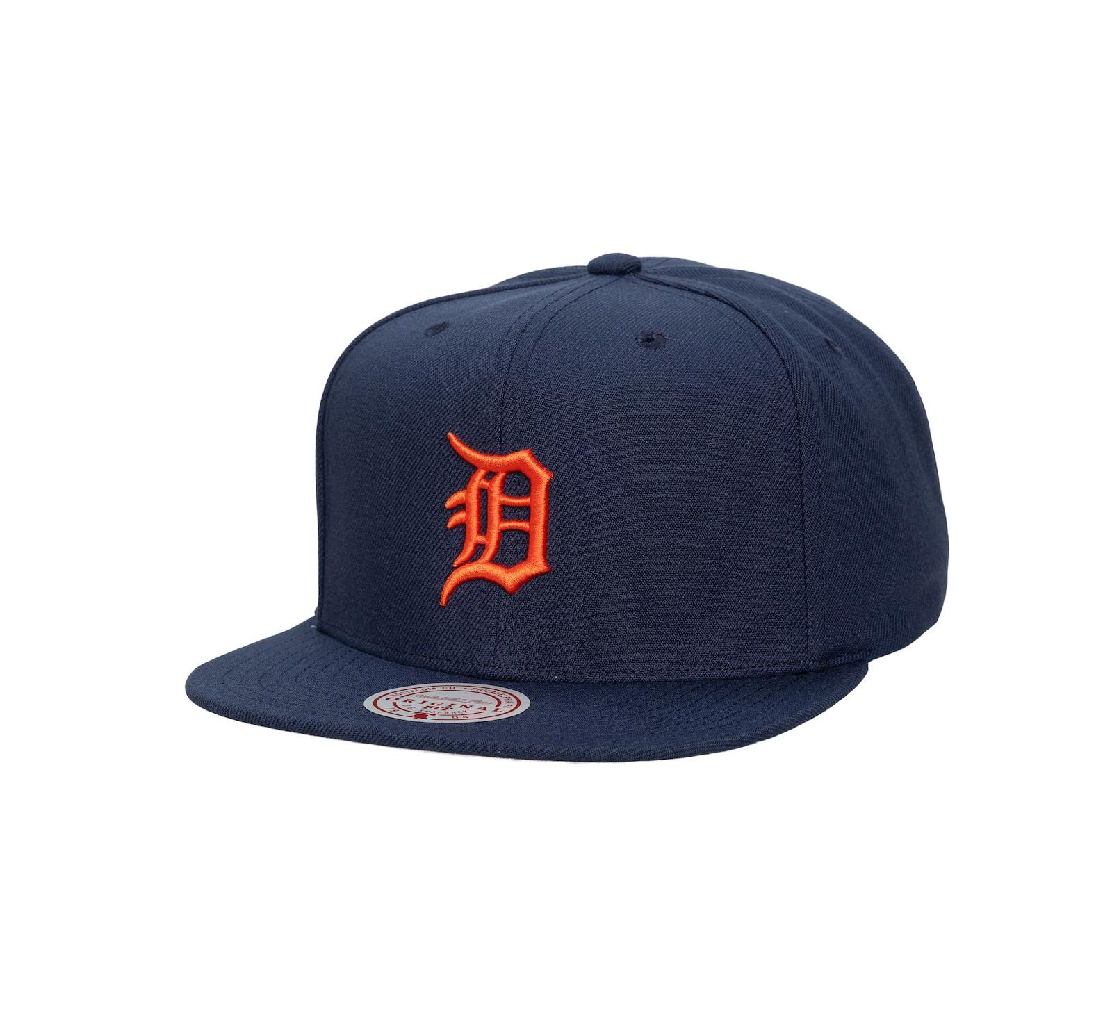 Mitchell & Ness Men's and Women's Navy Detroit Tigers Side Logo Snapback Hat