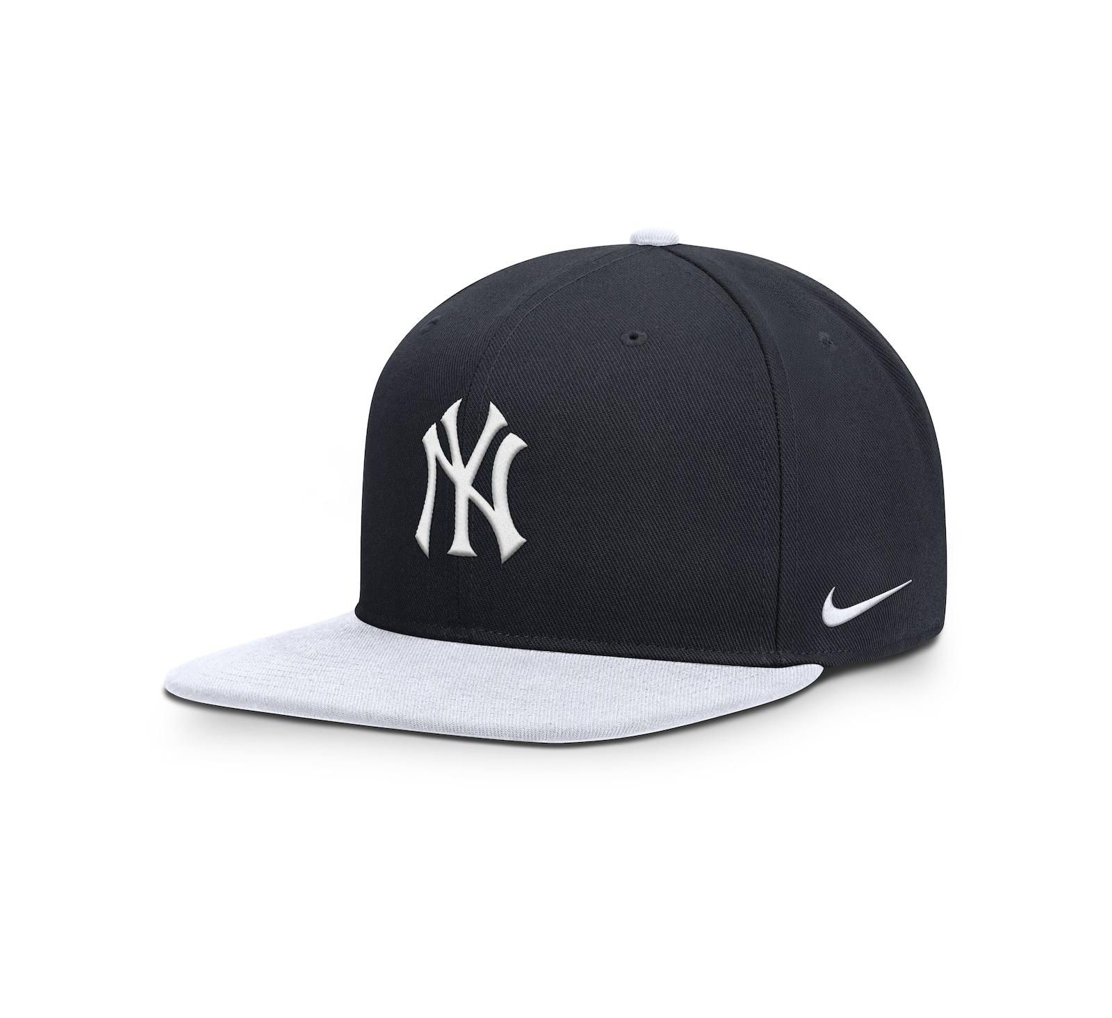 Nike Men's Navy/White New York Yankees Primetime Pro Dri-FIT Snapback Hat