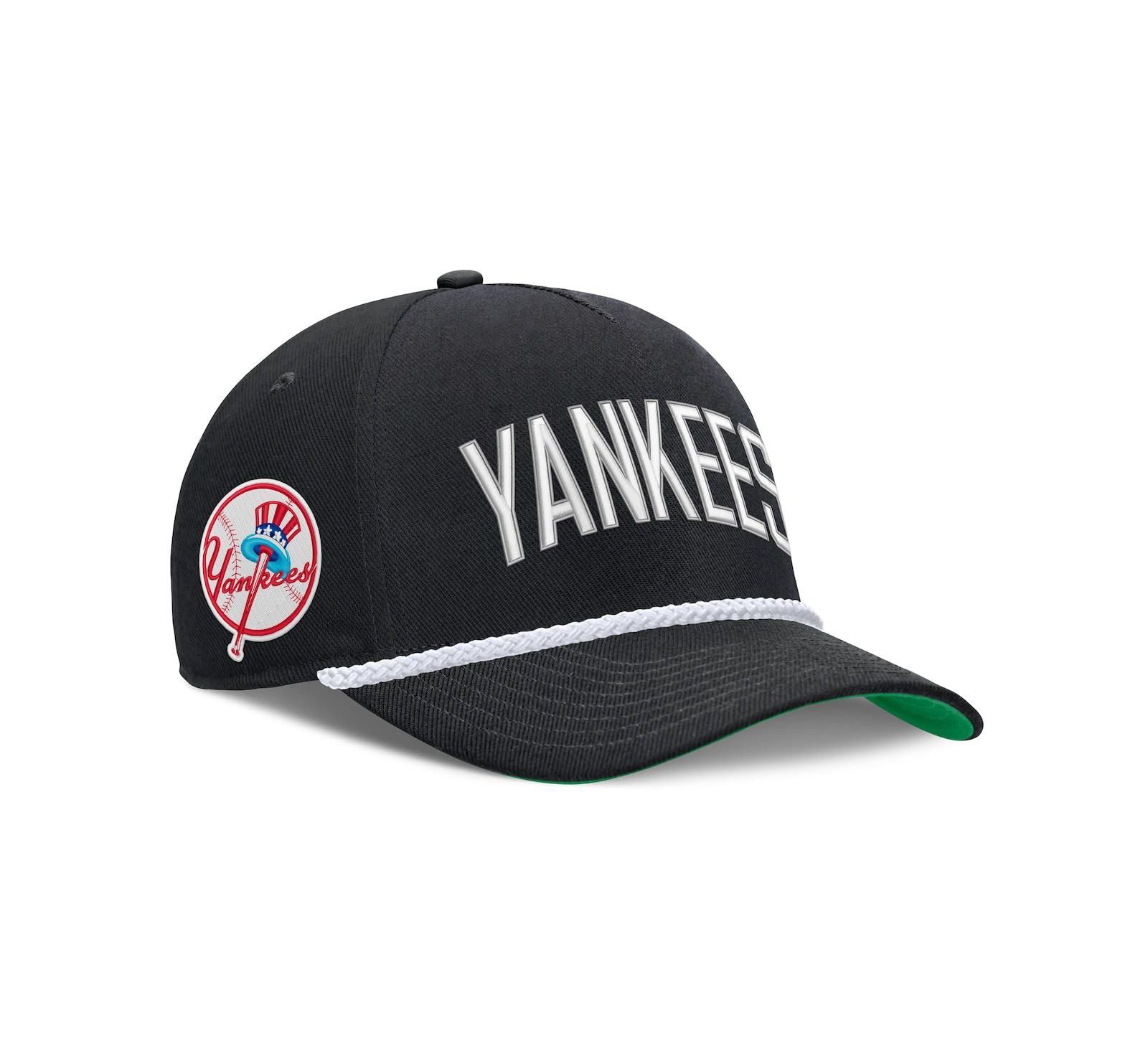 Nike Men's Black New York Yankees Cooperstown Collection Rise Adjustable Hat