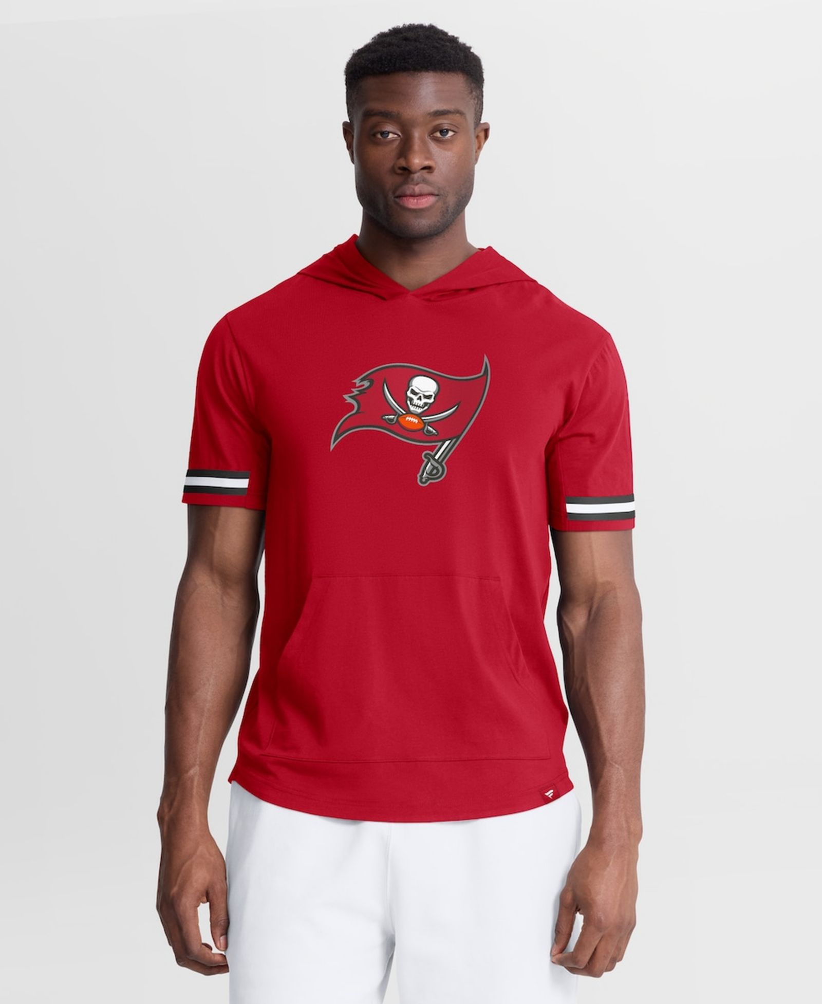 Мужская футболка Fanatics Red Tampa Bay Buccaneers Optimal Play Short Sleeve Hooded