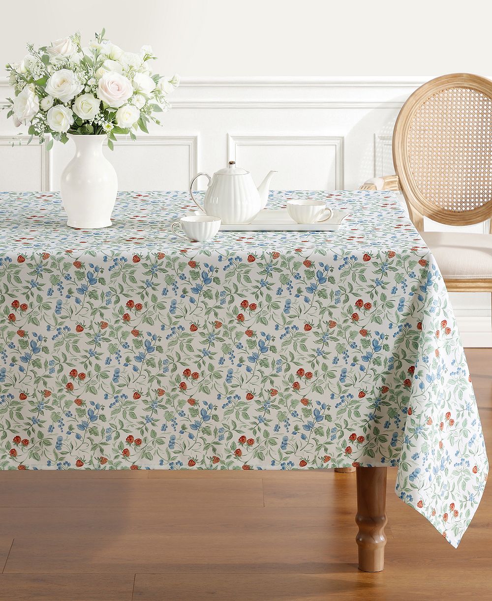 Laura Ashley Скатерть Cambrian, 60" x 84"