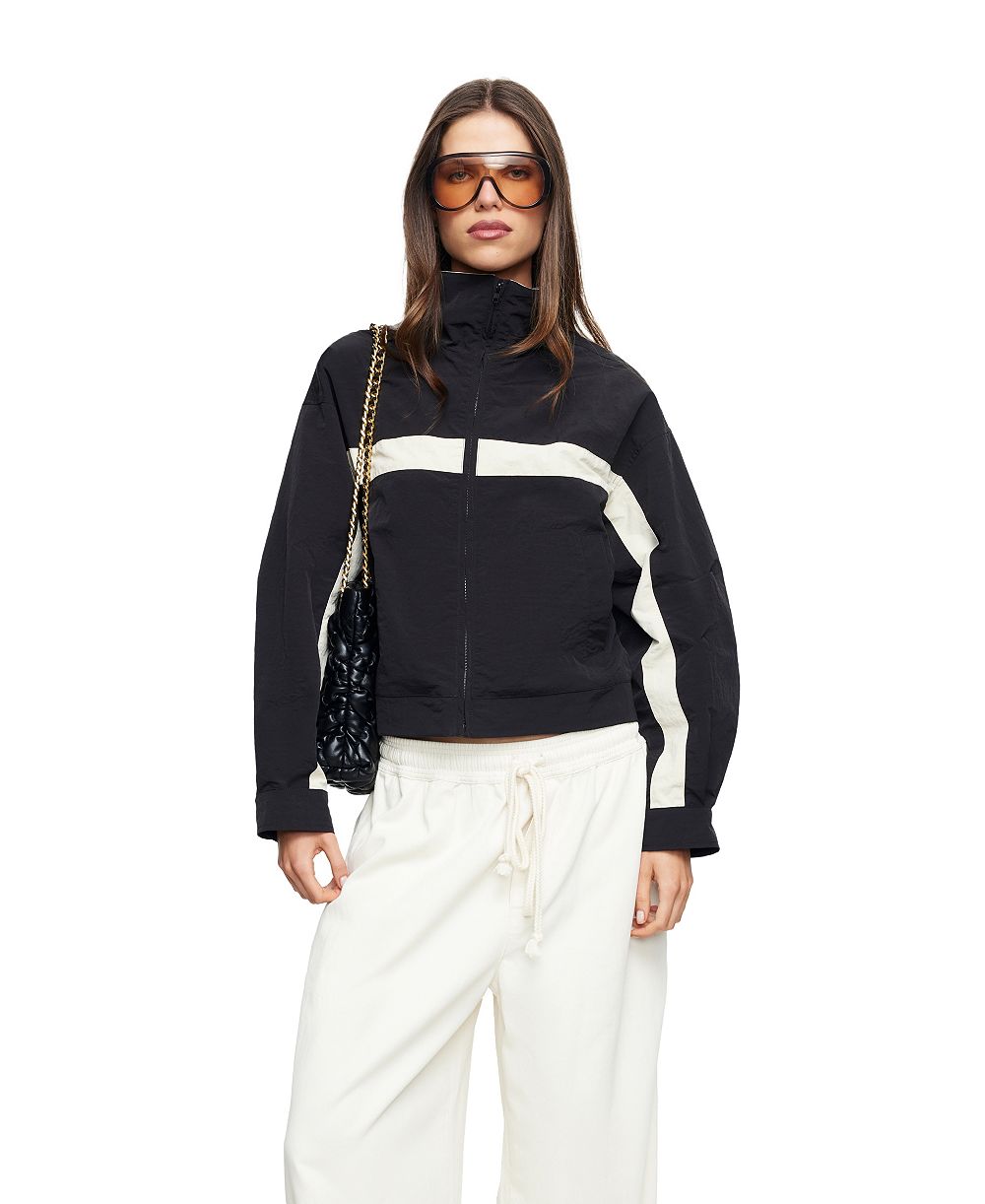 Lioness Women's Essential High-Neck Windbreaker Jacket