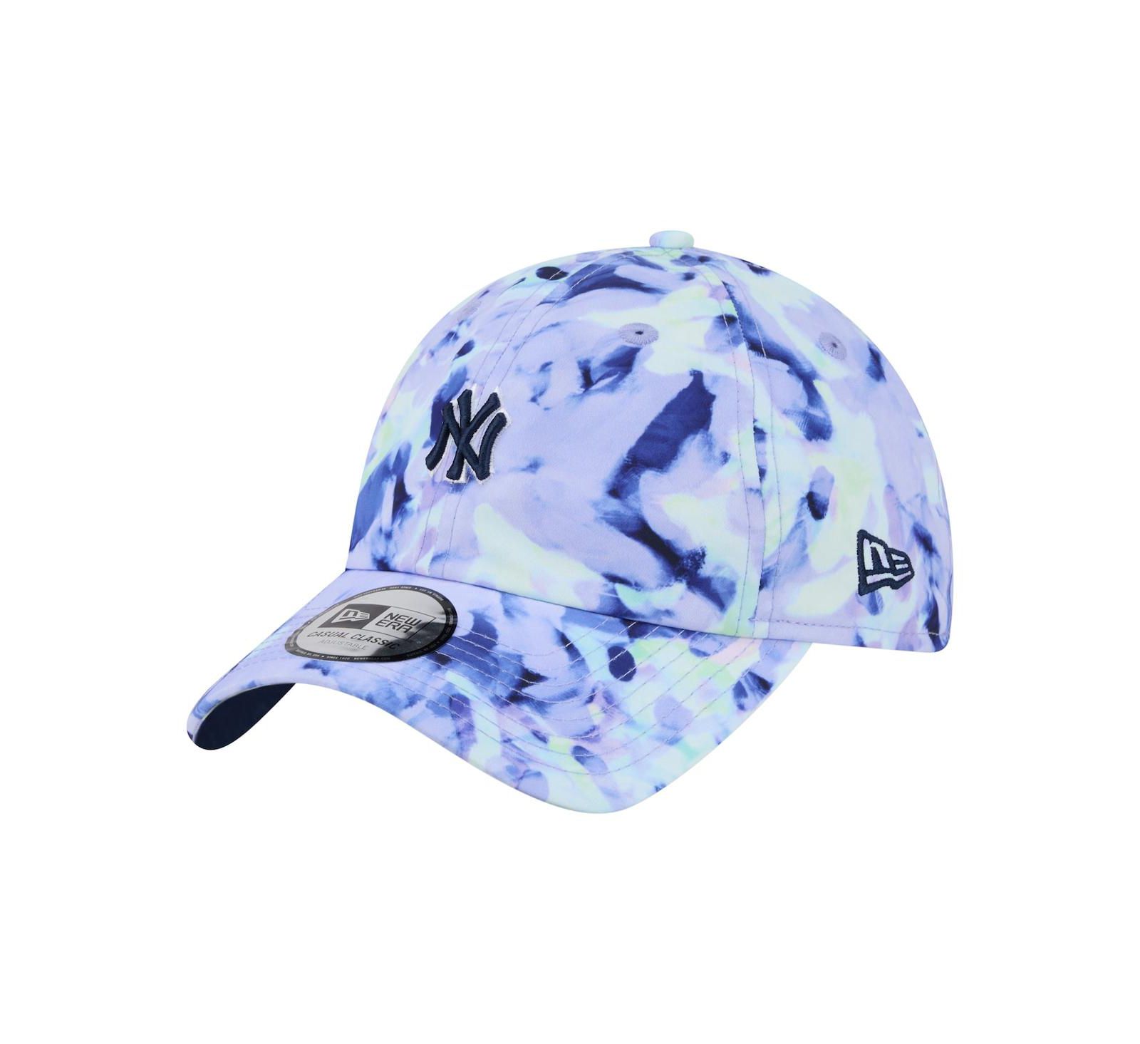 New Era Women's Navy New York Yankees Casual Classic Adjustable Hat
