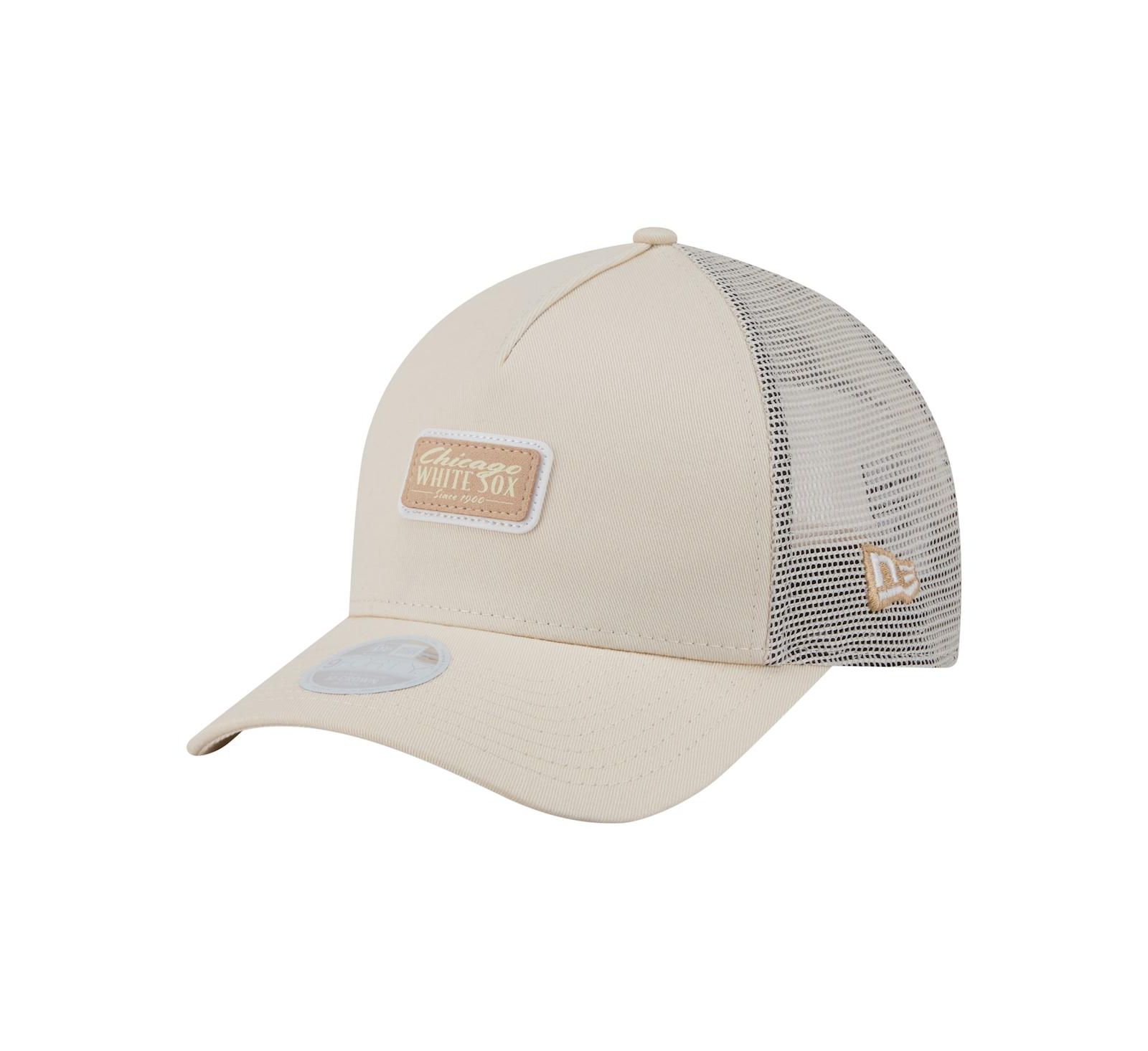 New Era Женский Light Beige Chicago White Sox Tonal Patch 9FORTY M-Crown A-Frame Trucker Adjustable Hat