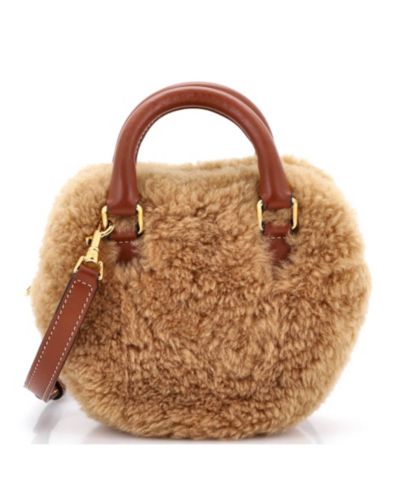 Б/у сумка Celine Medium Heart из овчины с кожаными вставками