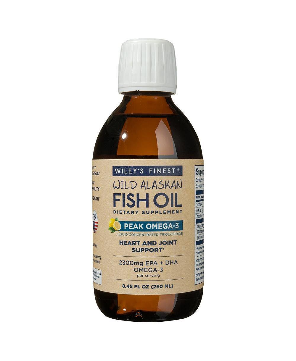 Пищевая добавка Wiley's Finest Wild Alaskan Fish Oil Peak Omega-3 Liquid Supplement 2300mg EPA and DHA Lemon Flavor 8.45 FL Oz