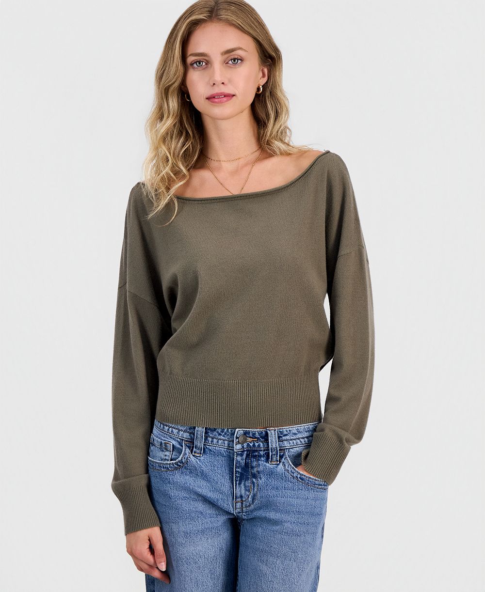 Ultra Flirt Juniors' Roll-Neck Slouchy Sweater