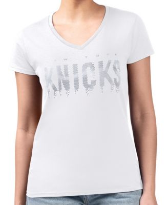 G-III 4Her by Carl Banks Women's White New York Knicks Super-Slim-Fit Metallic Drop Lightweight V-Neck T-Shirt