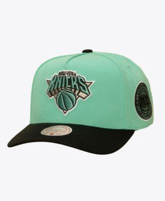 Кепка Mitchell & Ness Men's New York Knicks Pro Pinch Snapback, Mint/Black