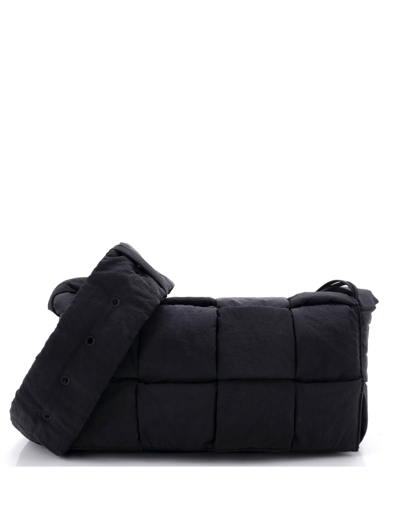 Бренд Pre-Owned Bottega Veneta Padded Tech Cassette Crossbody Bag Intrecciato Nylon