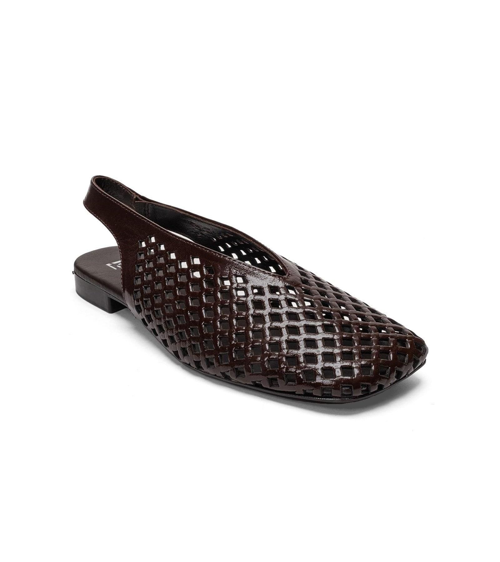 Forever & Always Shoes Women's Delizia Leather Slingback Shoe