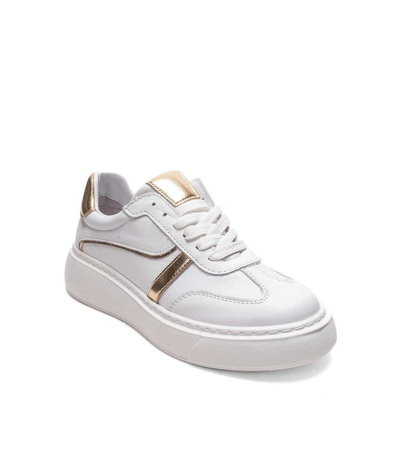 Forever & Always Shoes Women's Ivara Leather Everyday Sneaker